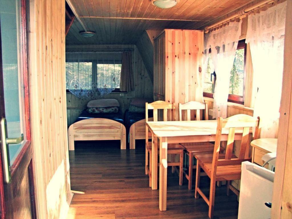 Hotel Pod Kamiennikiem Trzemesnia Exterior foto