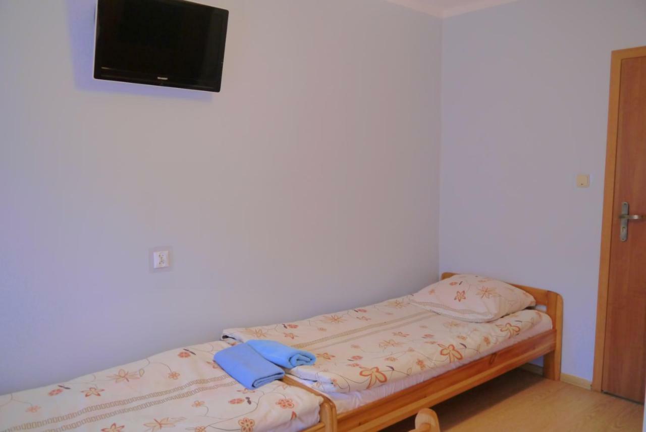 Hotel Pod Kamiennikiem Trzemesnia Exterior foto
