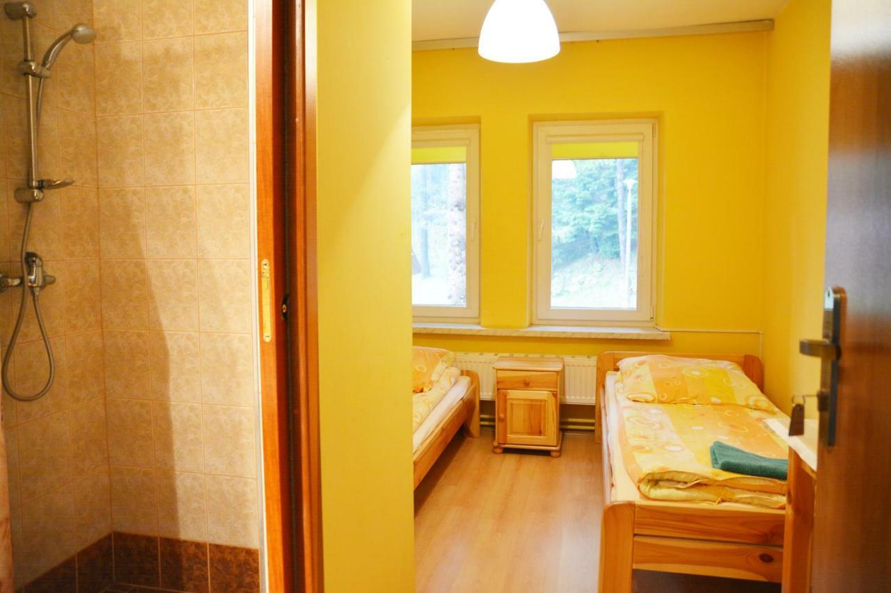Hotel Pod Kamiennikiem Trzemesnia Exterior foto